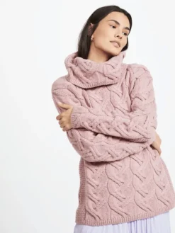 Aran Super Soft Aran Chunky Sweater Pink