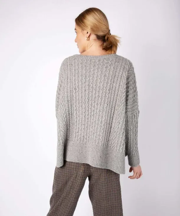 Cropped Aran Sweater Pearl Grey