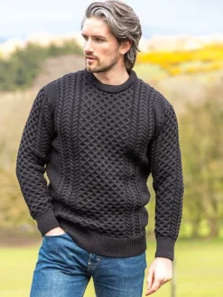 Mens Fisherman Merino Wool Sweater Black
